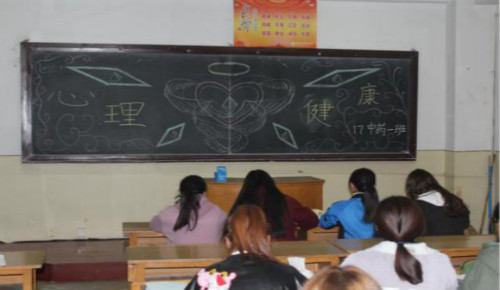 踏上新征程,开启新篇章——药学院新生入学教育工作圆满结束